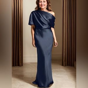 NEW Off One Shoulder Ruched Gown in Navy Sz. 14